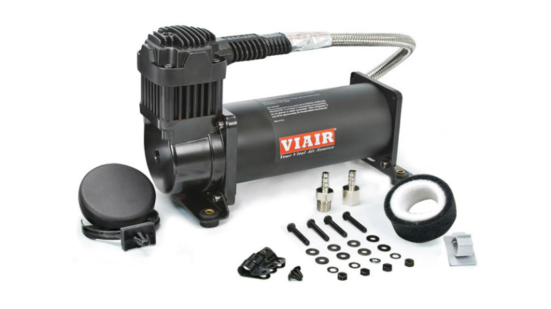 cfcda6d3b80b7070dbd5c9700a0aed74 Air Lift Viair 444C Compressor - 200 PSI - Black - Image 1