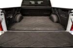 Deezee 15-23 Chevrolet/GMC Colorado/Canyon Heavyweight Bed Mat - Custom Fit 6Ft Bed (X Pattern)