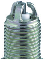 NGK Standard Spark Plug Box of 4 (BKUR7ET) - Image 3